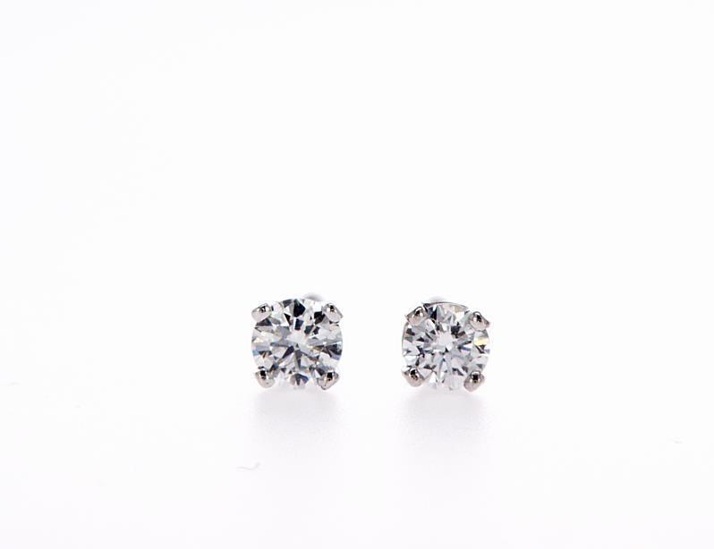 14K Gold Round Diamond Stud Earrings (0.20Ctw) - mydiamond.ca