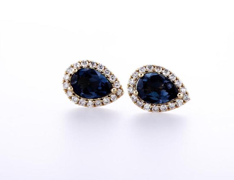 Colored Pear Shape Halo Earring (1.50Ctw) - mydiamond.ca