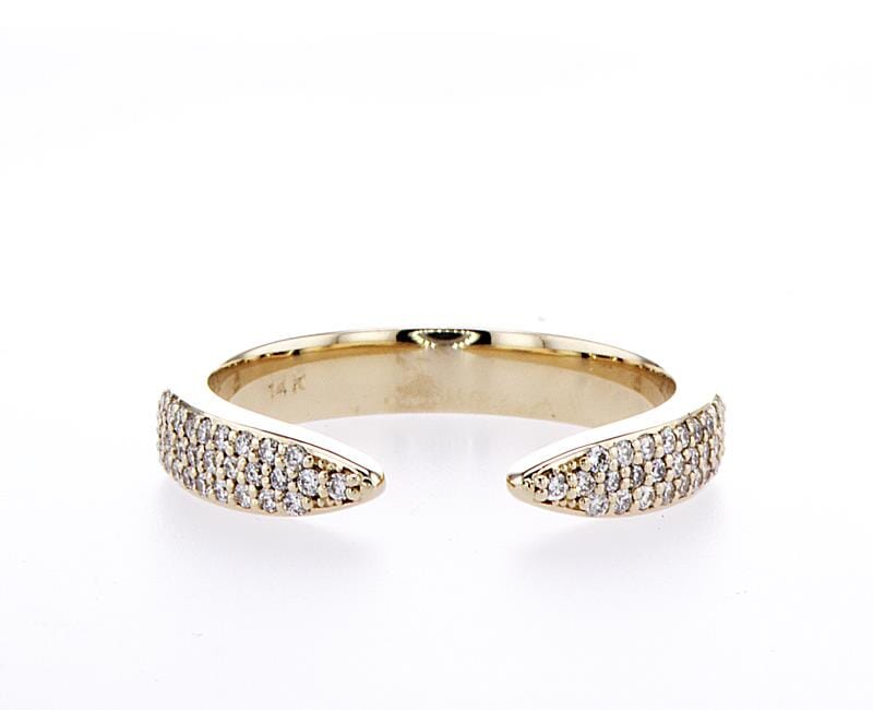 Anneau de griffe de diamant