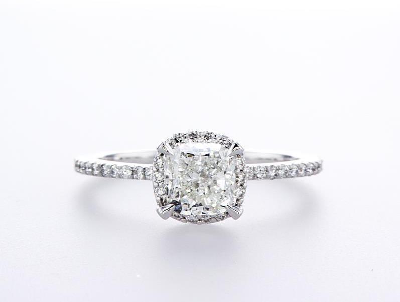 14K White Halo Engagement Ring (1.29Ctw) - mydiamond.ca