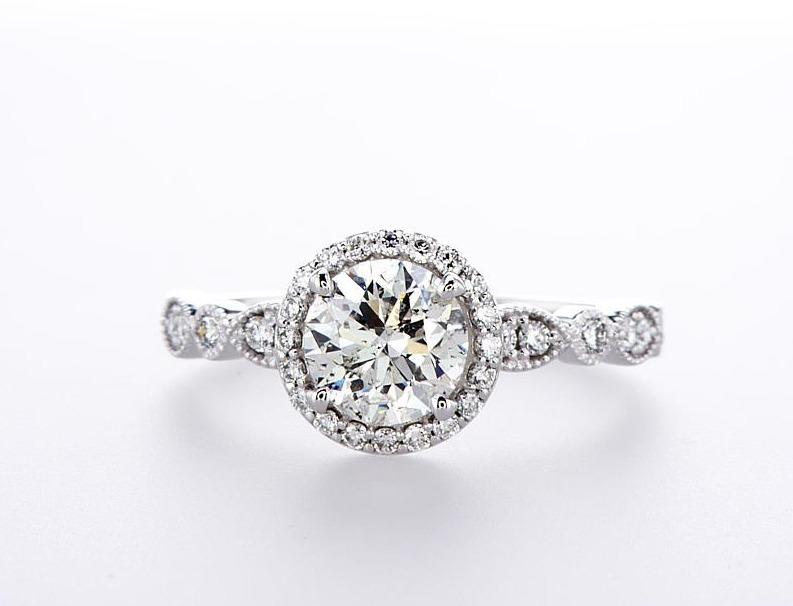 Milgrain Marquis Shape & Round Cut Engagement Ring (1.25Ctw) - mydiamond.ca