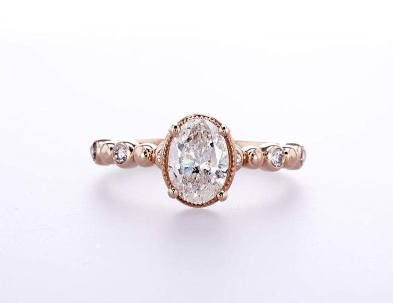 Oval Cut Milgrain Head Engagement Ring (1.15Ctw) - mydiamond.ca