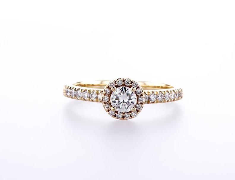 Round Brilliant Halo Engagement Ring (0.53Ctw) - mydiamond.ca